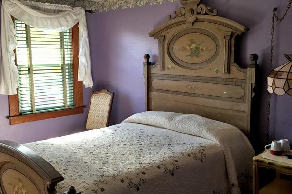 The Stone House Motel & Motor Lodge Ticonderoga Bagian luar foto